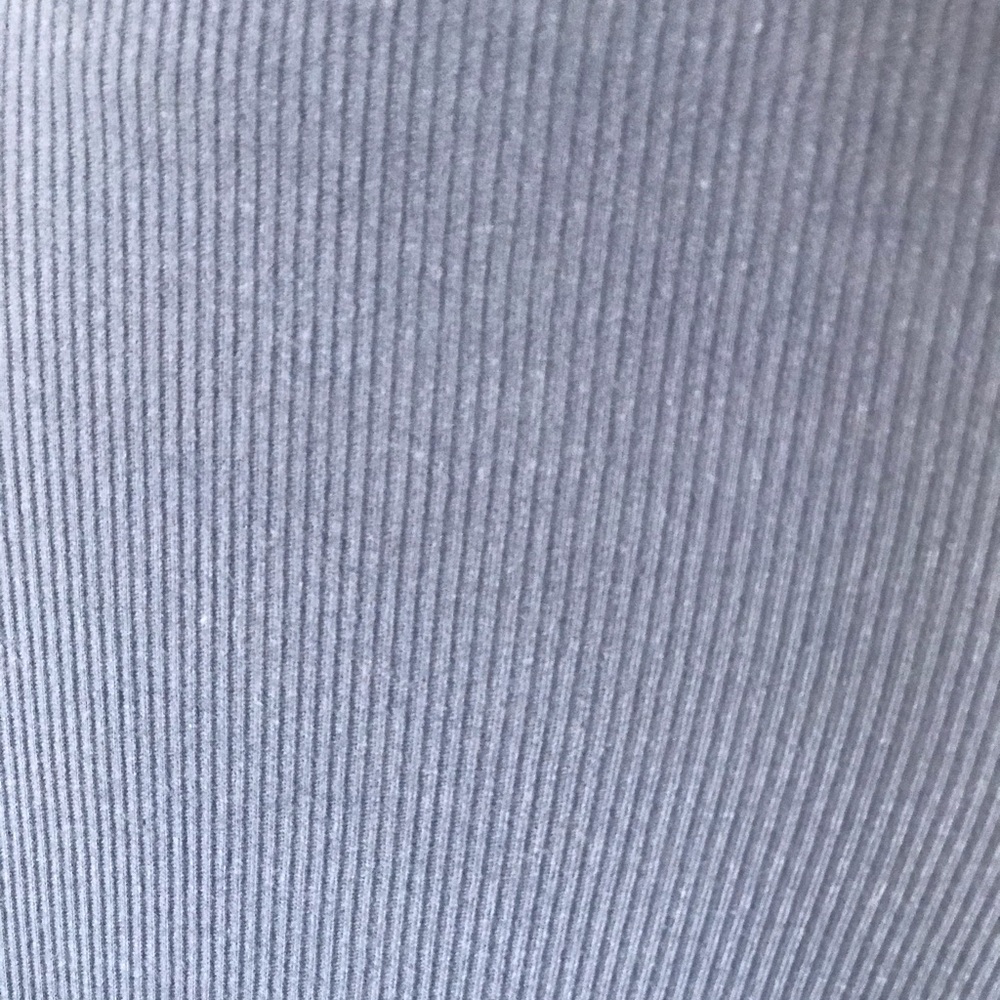 LACE HEMMED TANK TOP IN BLUE - Picture 4 of 4
